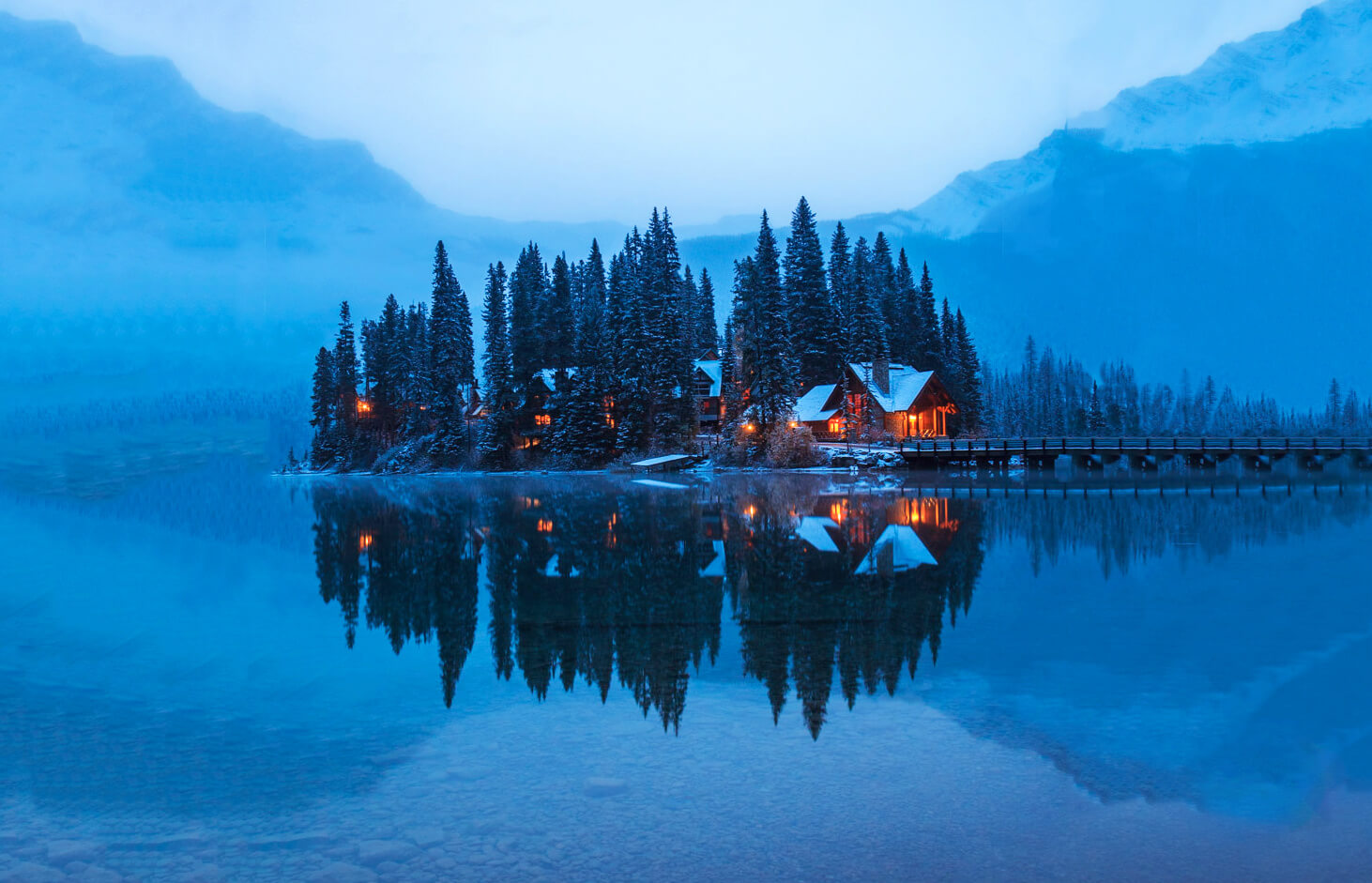 Emerald Lake Lodge 2019 / 2020 | Canada Lodge Holidays